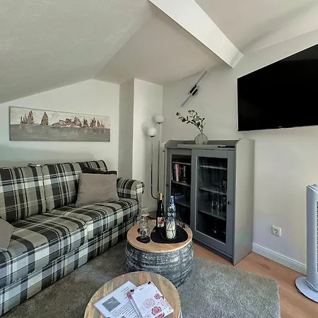 Merl Apartment